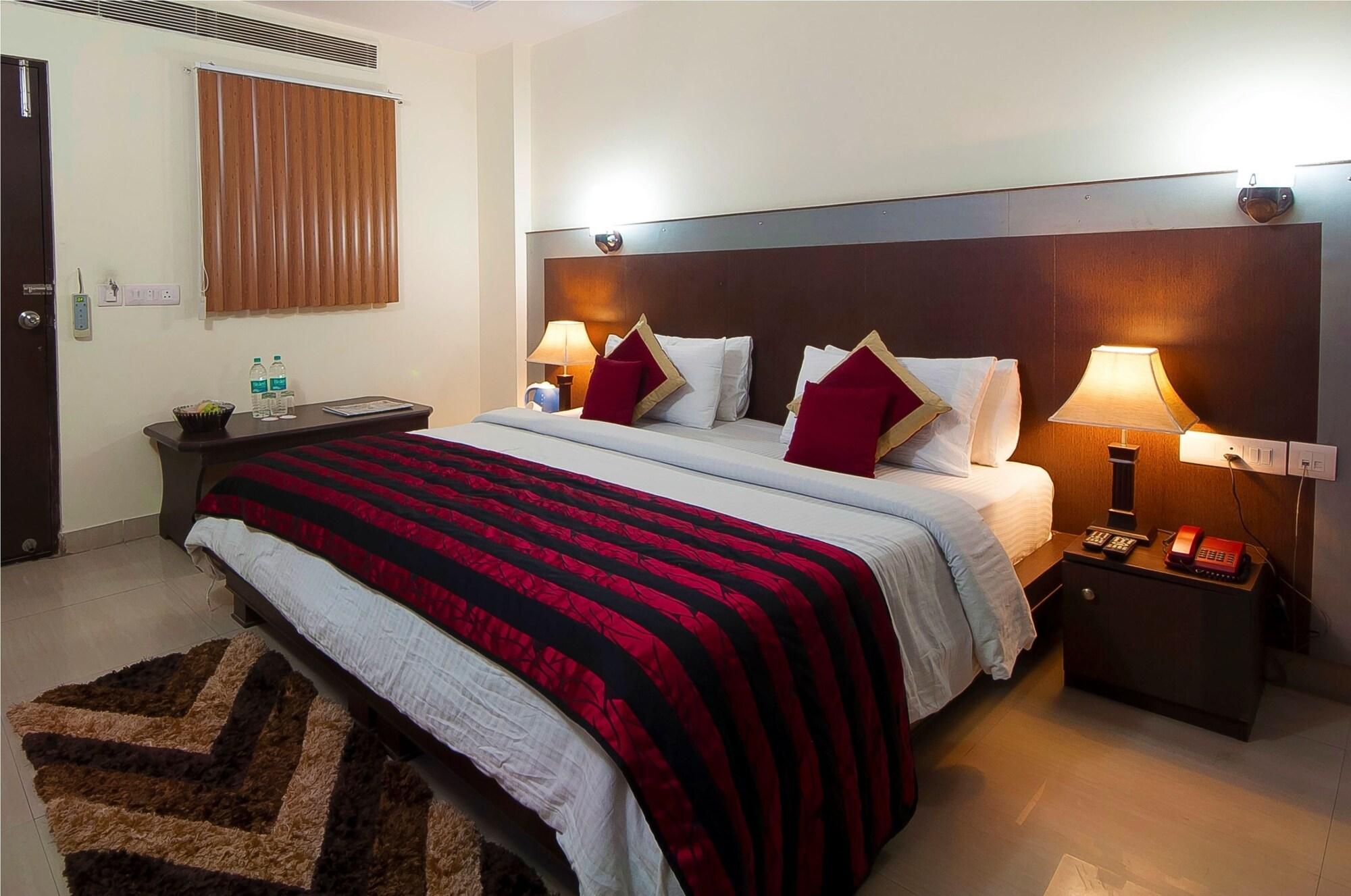 Airport Hotel Vishal Residency New Delhi Eksteriør billede