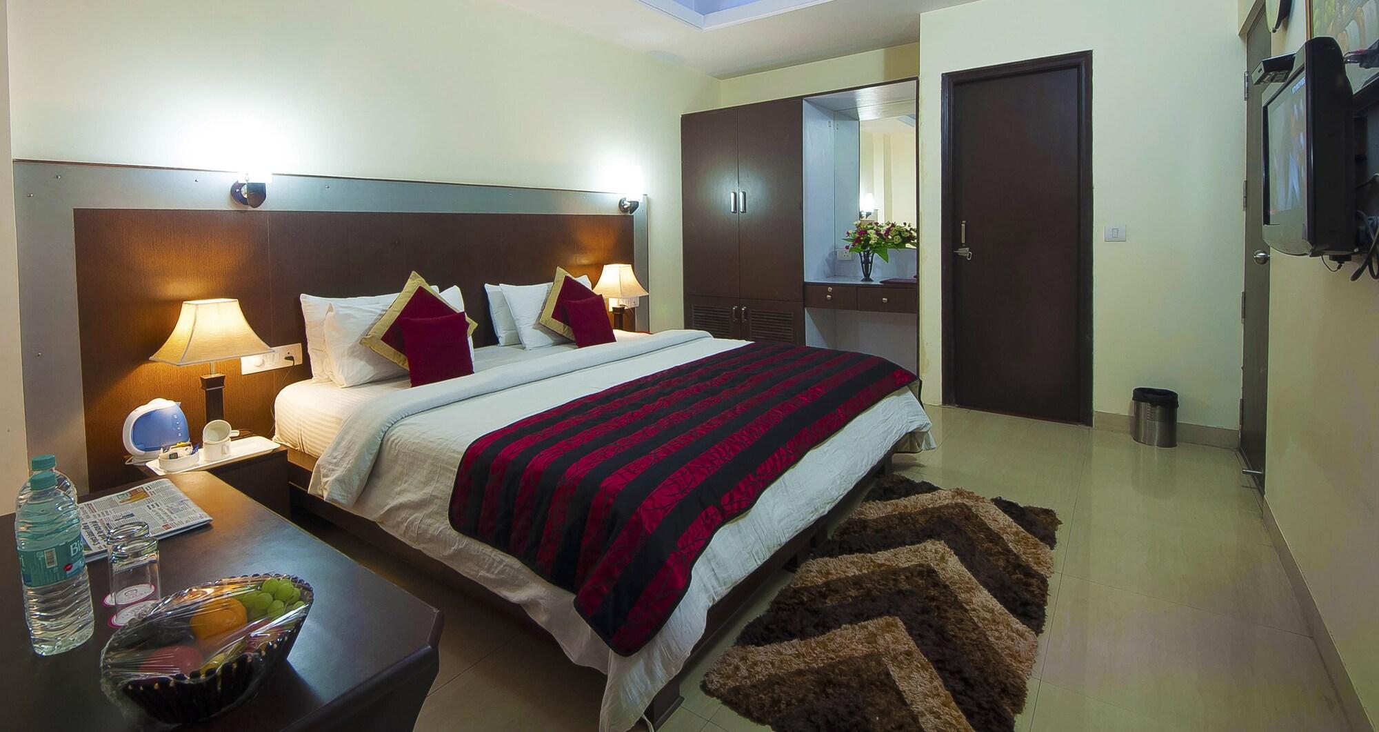 Airport Hotel Vishal Residency New Delhi Eksteriør billede
