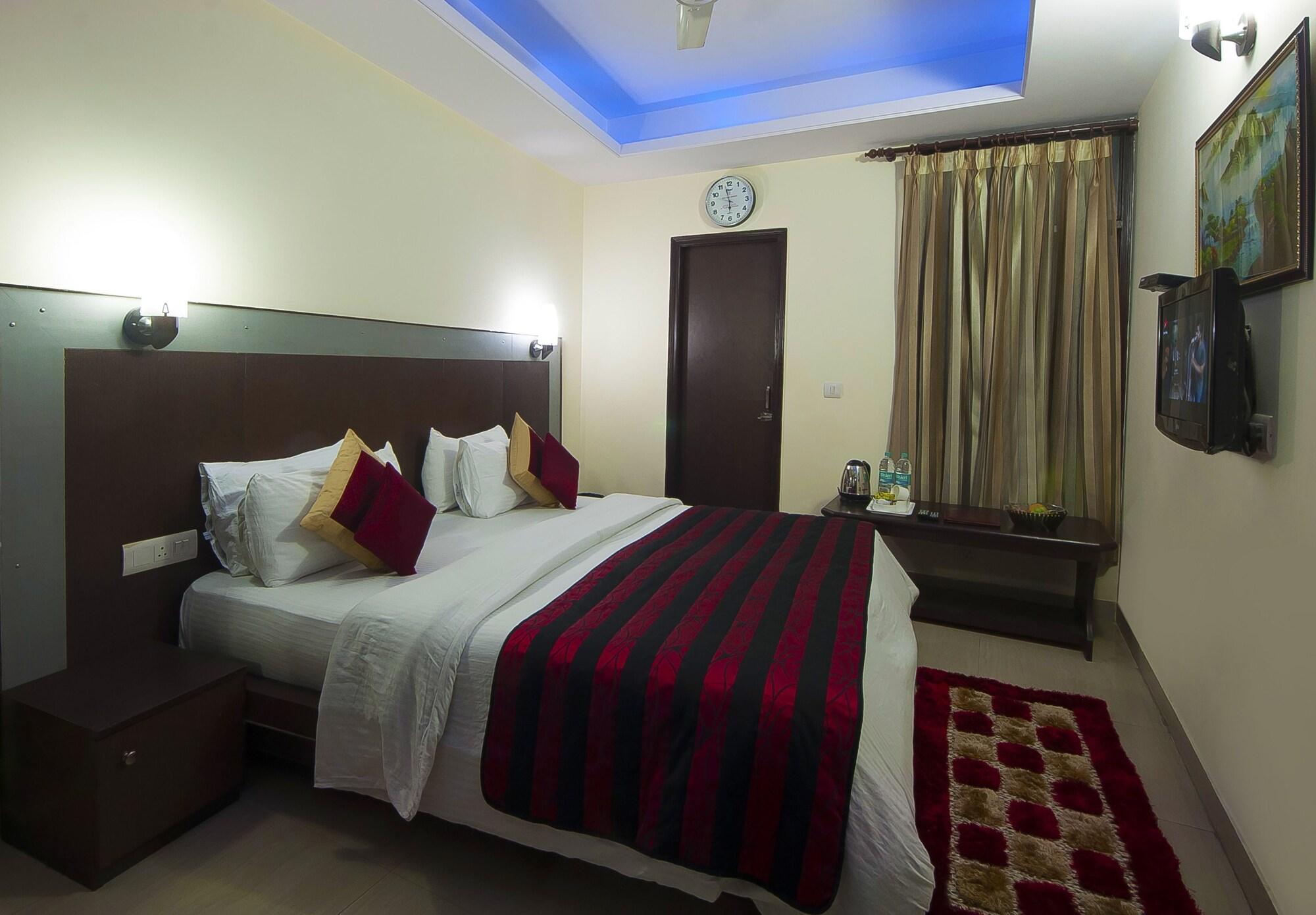 Airport Hotel Vishal Residency New Delhi Eksteriør billede