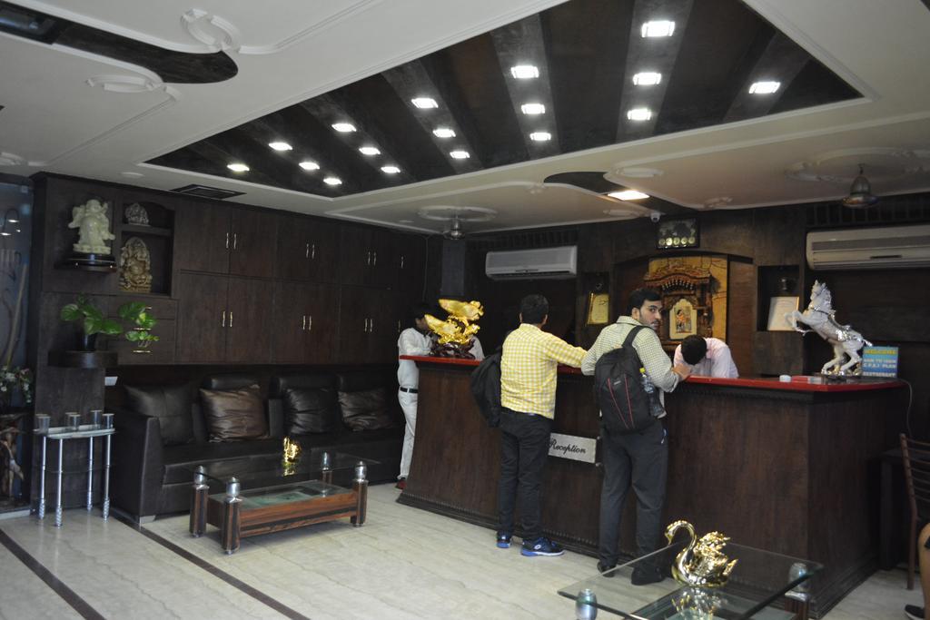 Airport Hotel Vishal Residency New Delhi Eksteriør billede