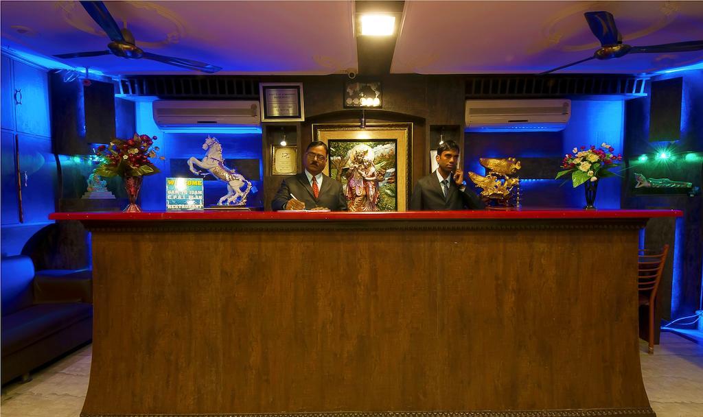 Airport Hotel Vishal Residency New Delhi Eksteriør billede