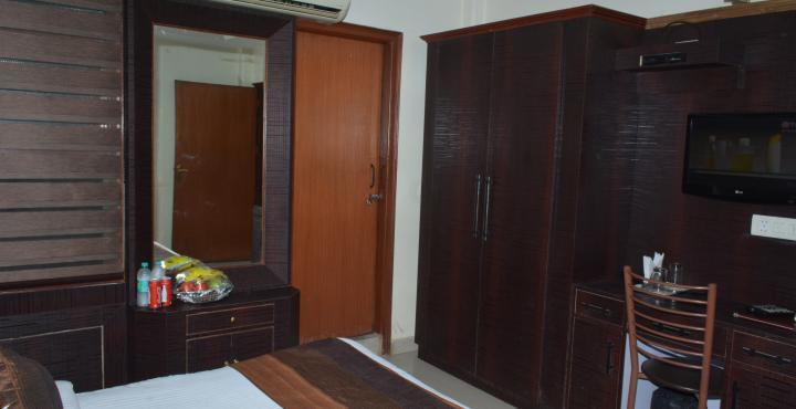 Airport Hotel Vishal Residency New Delhi Eksteriør billede